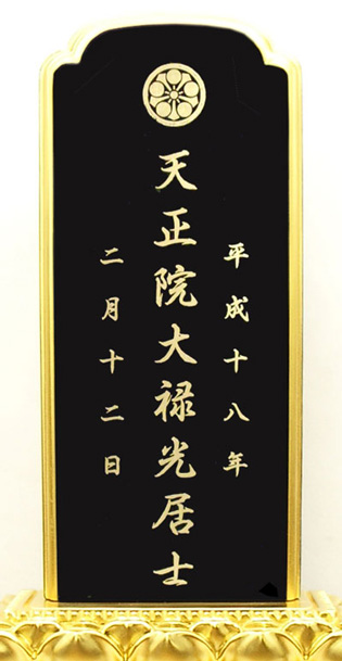 �s������